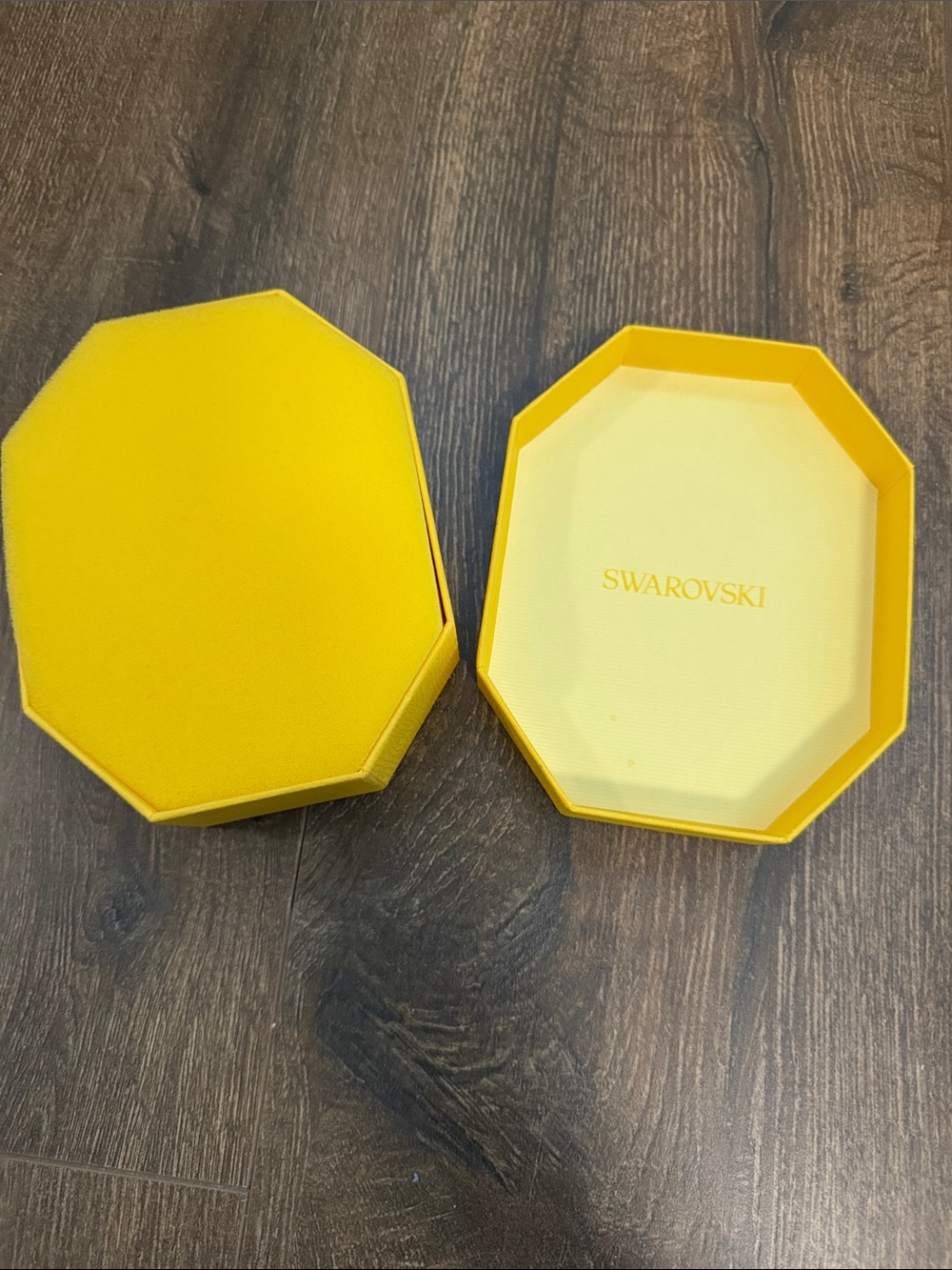 Swarovski Yellow Octagonal Box - Picture 2 of 2